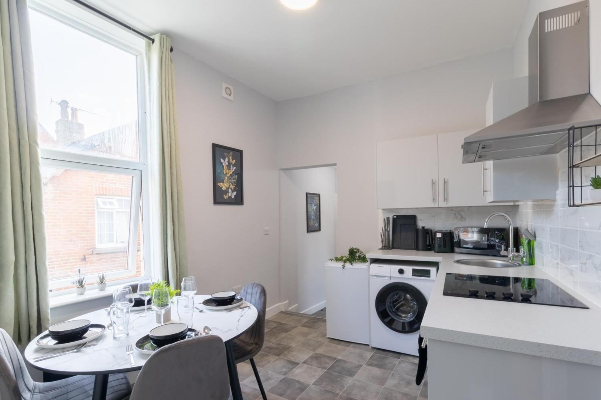 Open Mind Property - Apartment With 2 Double Beds Πόρτσμουθ Εξωτερικό φωτογραφία